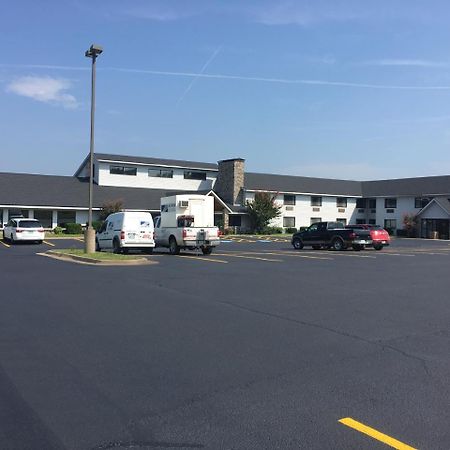 Regency Inn And Suites Stilwell 外观 照片